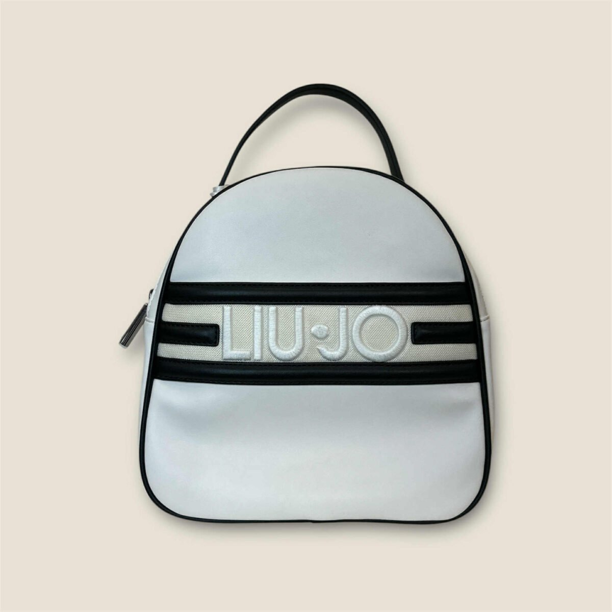 Liu-Jo - Image 1